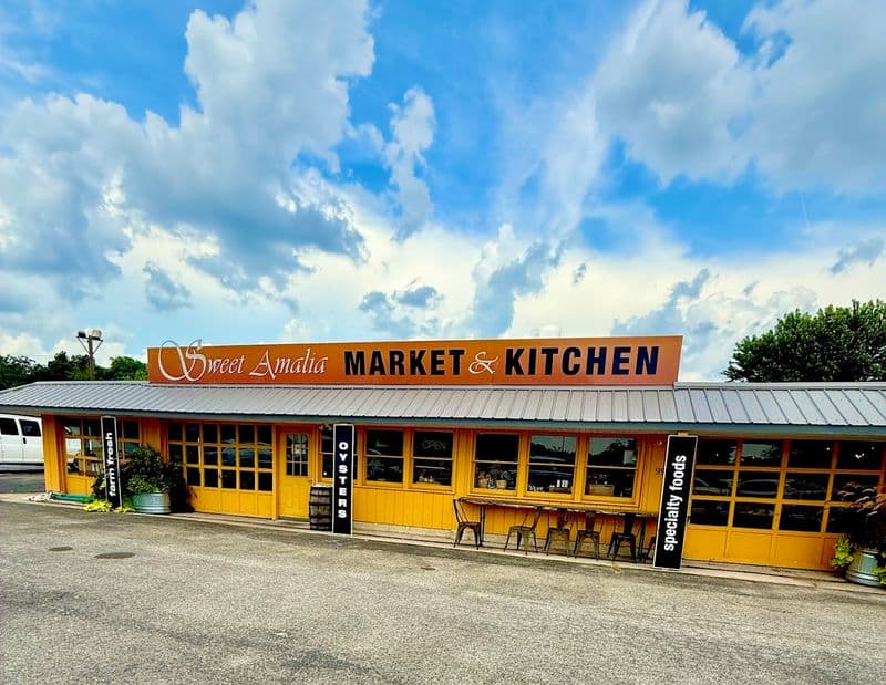 Sweet Amalia Market + Kitchen