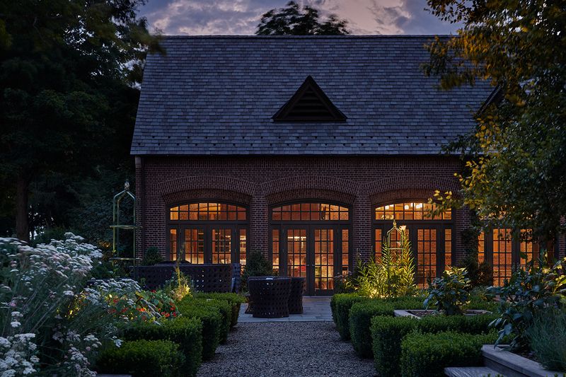 16 New Jersey Restaurants So In Demand That You Need to Book Weeks In Advance Ninety Acres at Pendry Natirar - Peapack