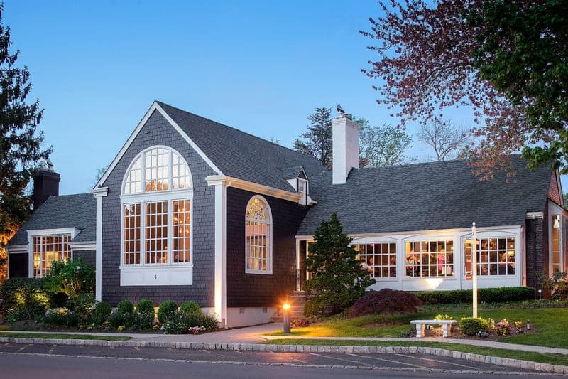 16 New Jersey Restaurants So In Demand That You Need to Book Weeks In Advance Restaurant Serenade - Chatham