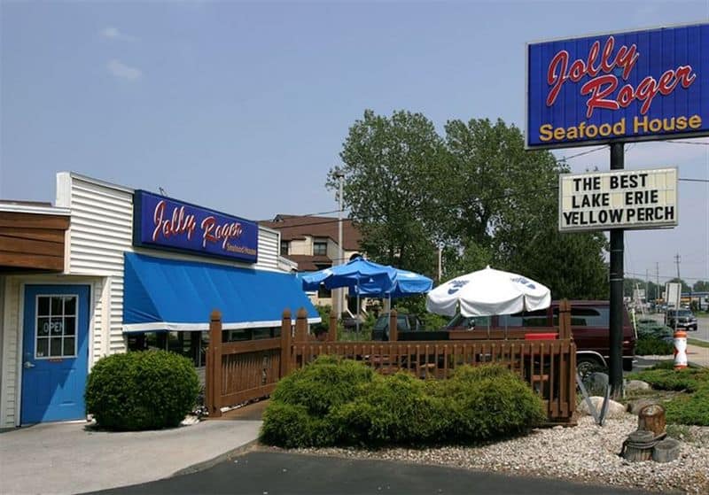 Jolly Roger Seafood House (Port Clinton)
