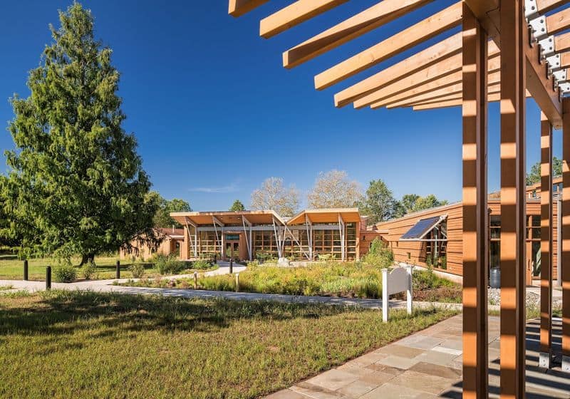 A Beautiful 950-Acre Reserve in New Jersey Is Home to a Butterfly House You’ll Want to See in Person Why Families, Garden Lovers, and Nature Photographers Will All Find Something to Love Here