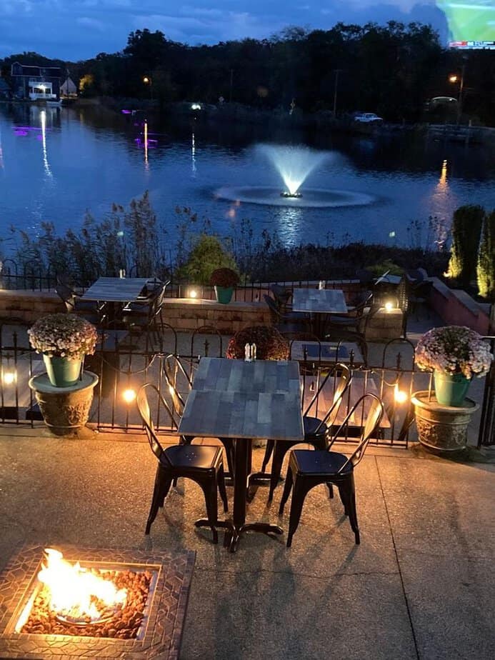 A Quiet New Jersey Restaurant Where the View Is Just as Memorable as the Meal The lake views are what make this place so hard to forget