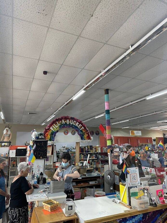 Classes, Make-And-Take, And Markets