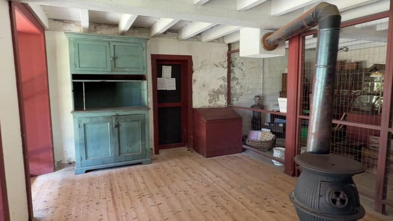 The Best Part of This Hike Is Stepping Straight Into Another Century