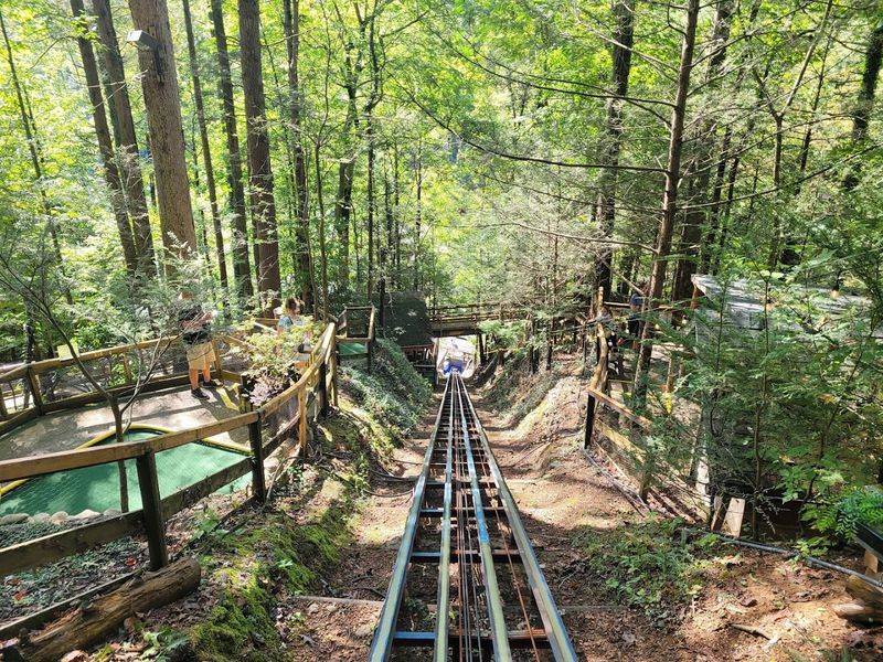 This Unusual Mini Golf Course in Tennessee Starts With a Ride 300 Feet Up 3 The Incline Ride That Takes You 300 Feet Up the Mountain