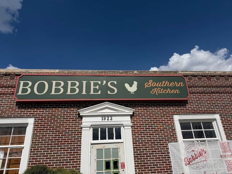 Pro Tips: Waitlist, Parking, Hours