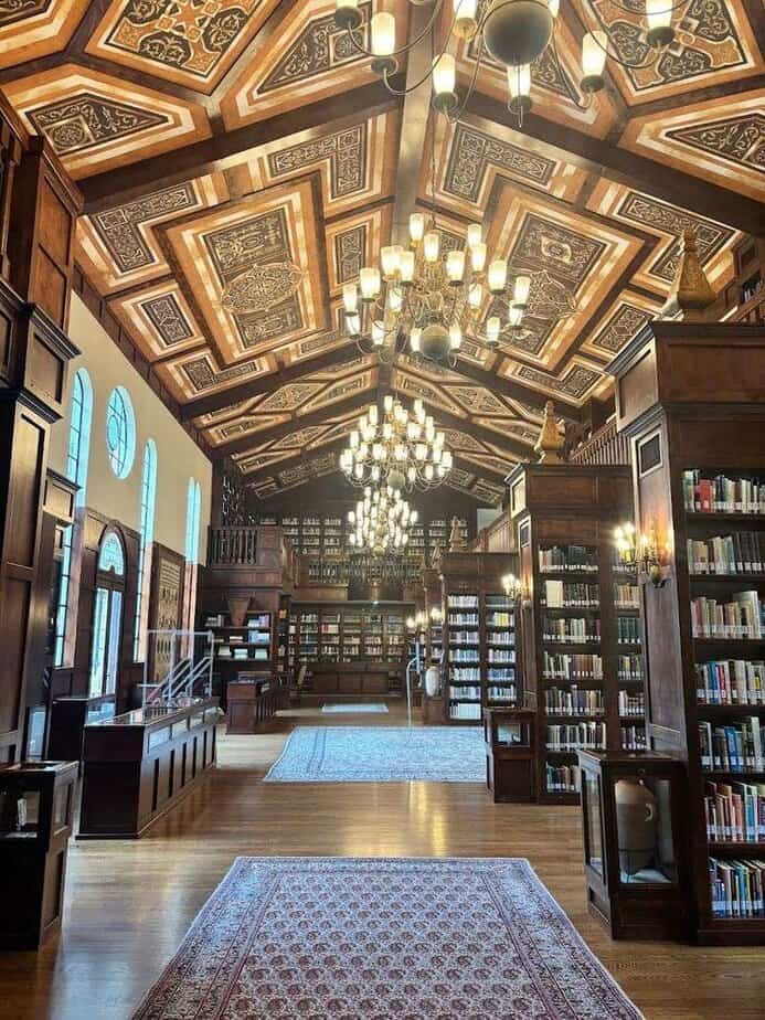 Few People Realize This Gorgeous Library and Chapel Is Hidden in Texas A Perfect Study Day Plan