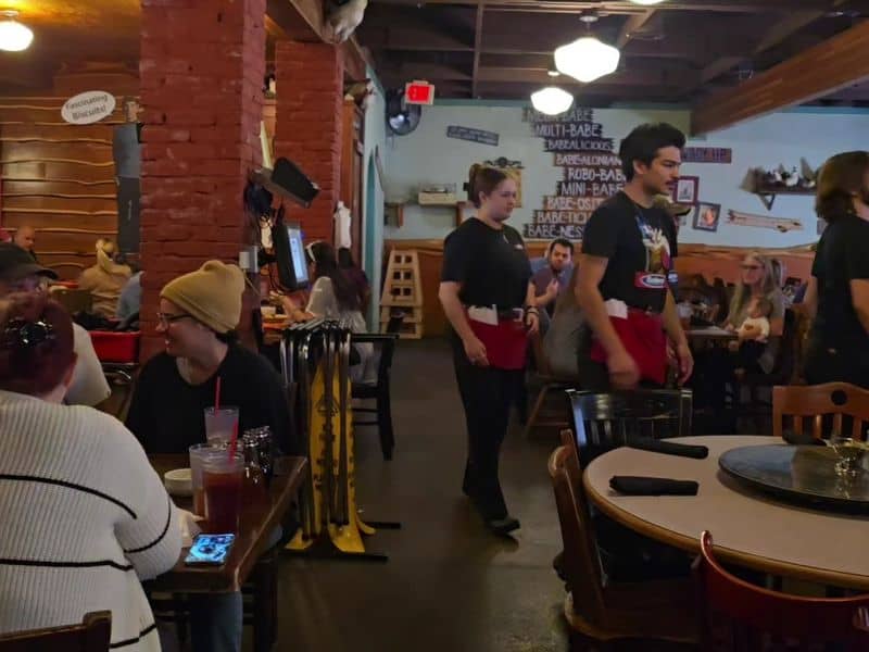 Food Lovers Say This Texas Spot Is Worth Every Mile Service, Vibe, and Flow