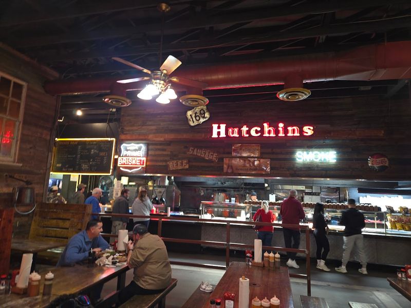 Service, Atmosphere, And Friendly Vibes