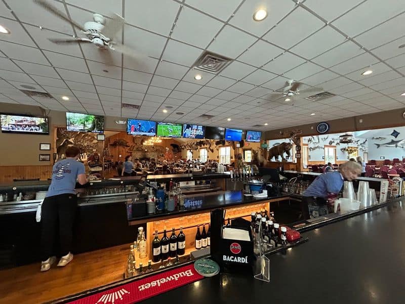 What Turns a First Visit to Pub 199 Into a Repeat Tradition