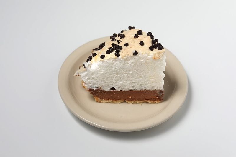 Pie Heaven: Coconut Cream, Chocolate, And Meringue Classics