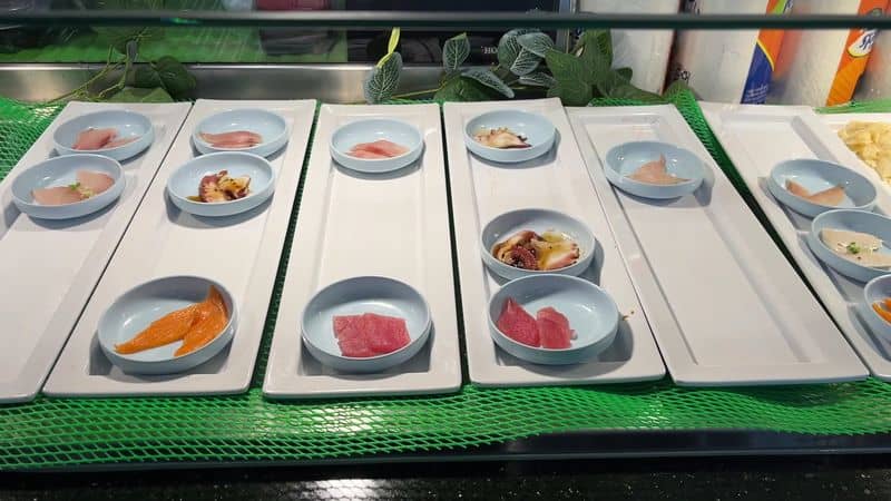 What Makes Eat Well Modern Buffet Feel Different From the Usual AYCE Spot