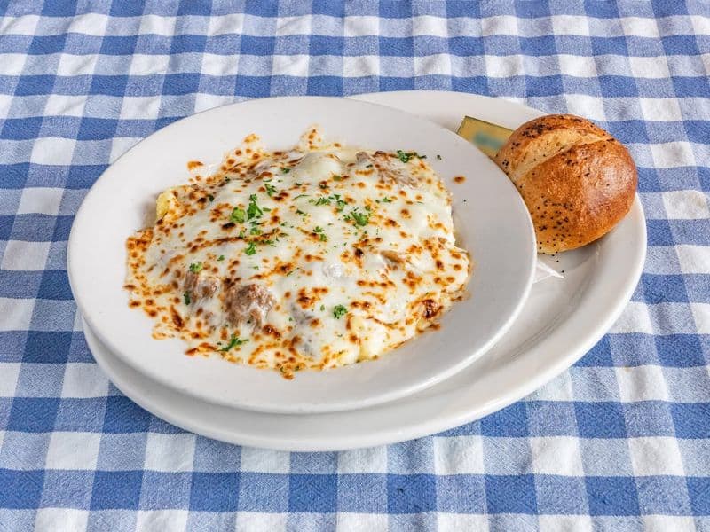 From the décor to the plating everything leans into tradition