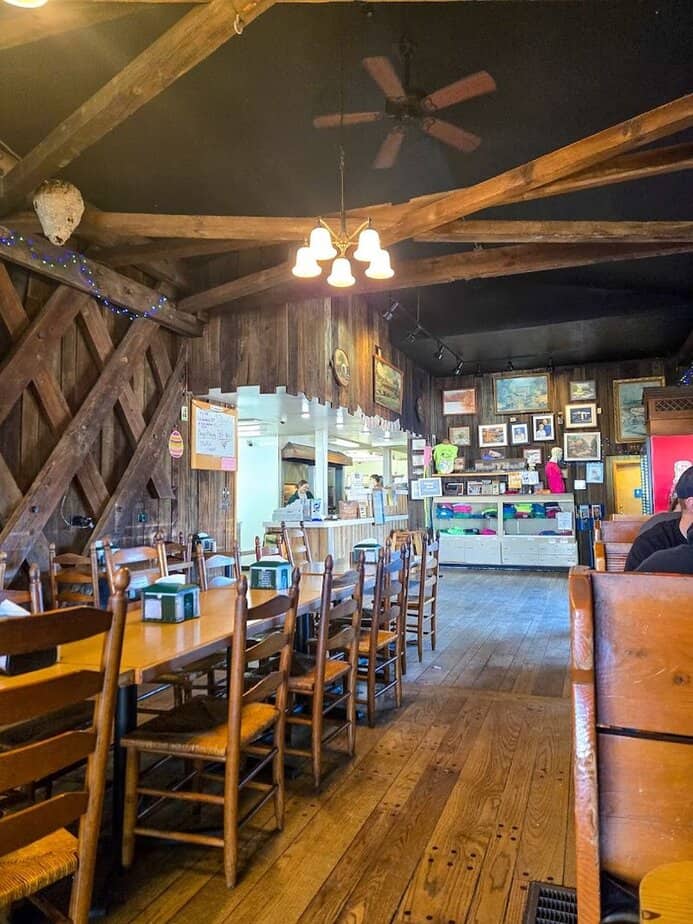 Service, Atmosphere, And Waits