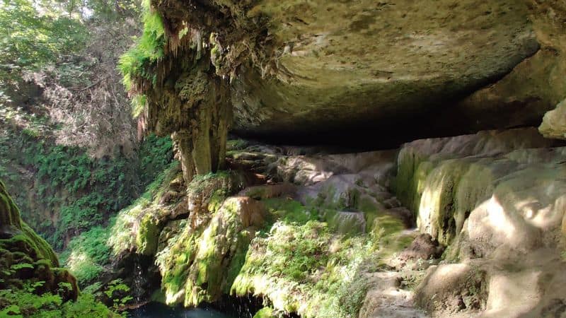 Geology Of The Canyon And Cave