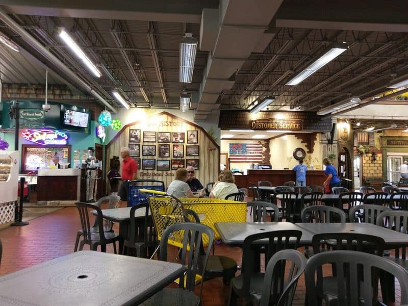 People Drive From All Over Ohio To Search For Bargains At This Massive Flea Market Food Breaks: From Bakery Treats to Hearty Lunches