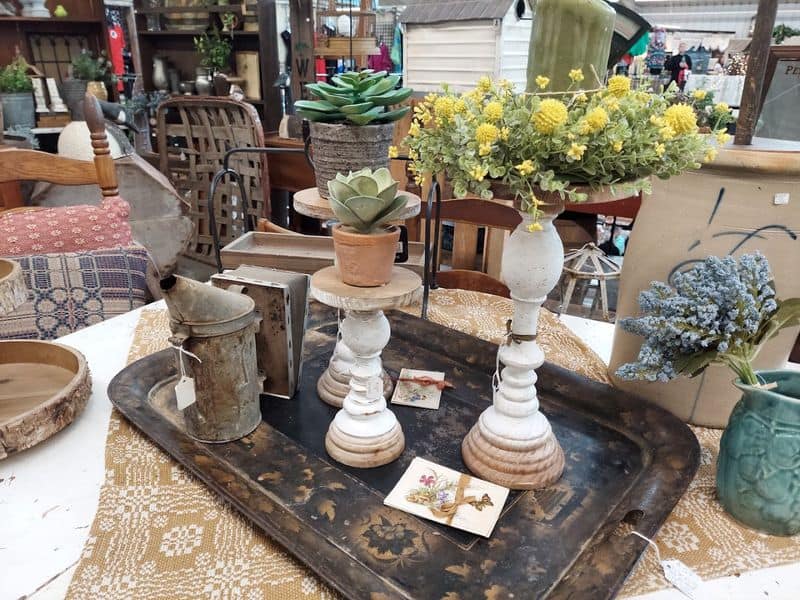 People Drive From All Over Ohio To Search For Bargains At This Massive Flea Market What To Buy: Smart Categories And Easy Wins