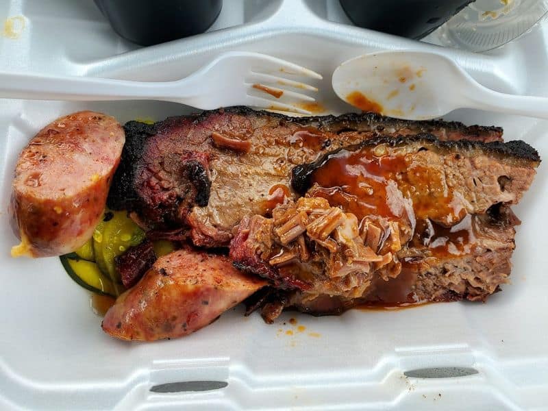 People Travel From All Over Ohio To Eat At This Iconic BBQ Joint The Brisket That Built The Hype