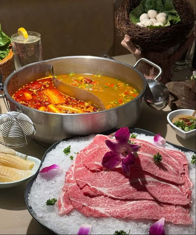 Little Sheep Hot Pot & Bar - East Rutherford / American Dream