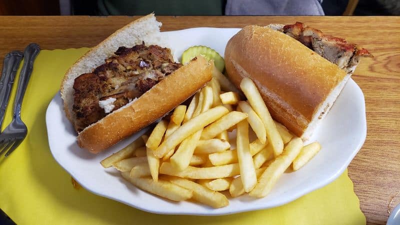The Beloved New Jersey Diner Where Homemade Comfort Food Still Reigns Supreme Fresh-Baked Pies and Classic Lunch Favorites Make It More Than a Breakfast Stop