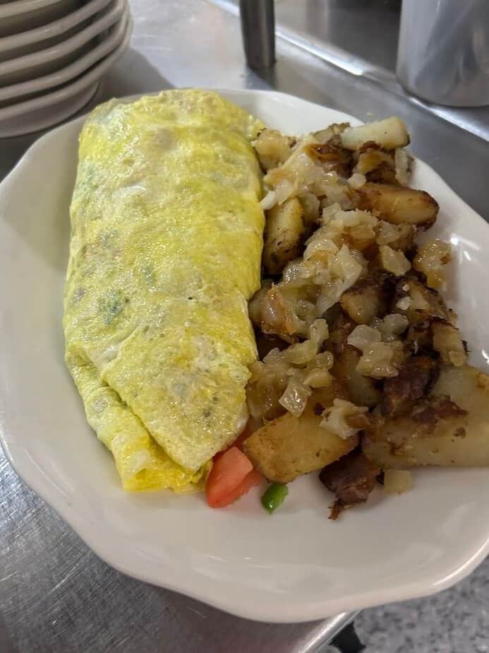 The Beloved New Jersey Diner Where Homemade Comfort Food Still Reigns Supreme This Old-School Roadside Spot Proves Simple Food Can Still Be the Best Food