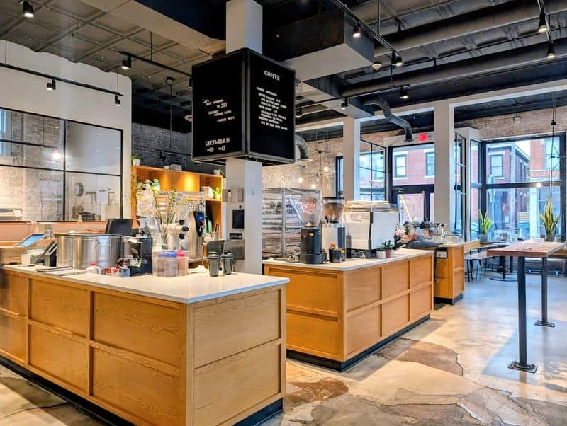 The Charming Cafe In Ohio That Secretly Serves Ohio’s Best Cinnamon Roll Atmosphere and Design