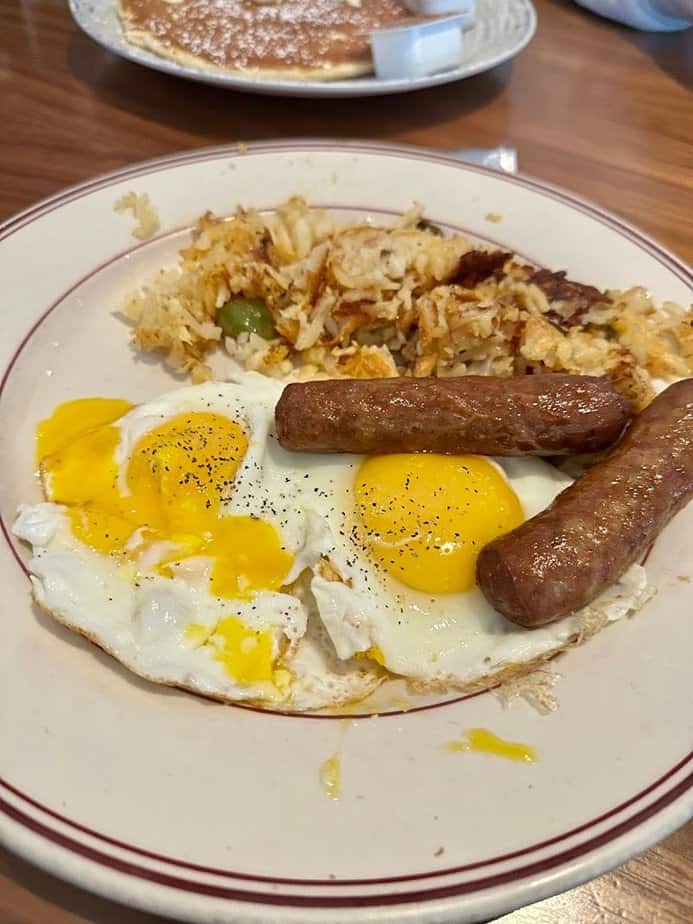 More reasons to stop at Tick Tock Diner when you’re hungry in North Jersey