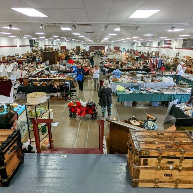 The Enormous Flea Market In Ohio That Bargain Hunters Claim Takes All Day To Explore Master The Maze: Navigating The Fairgrounds
