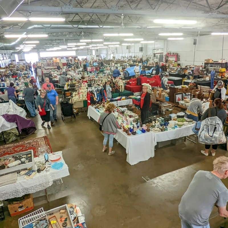 The Enormous Flea Market In Ohio That Bargain Hunters Claim Takes All Day To Explore Hunt With Purpose: Finding Your Collectibles