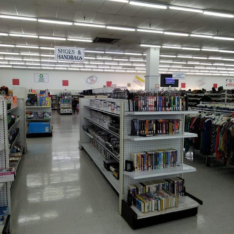 The Enormous Thrift Store In Ohio That Bargain Hunters Say Can Take All Day To Explore Deals, Discounts, And Pricing Savvy