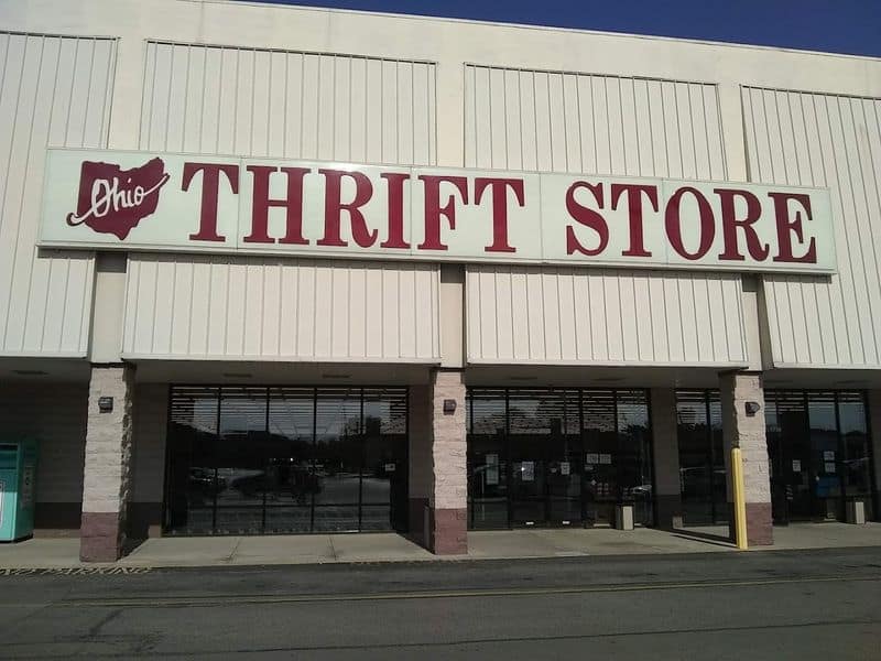 The Enormous Thrift Store In Ohio That Bargain Hunters Say Can Take All Day To Explore Getting There And First Impressions