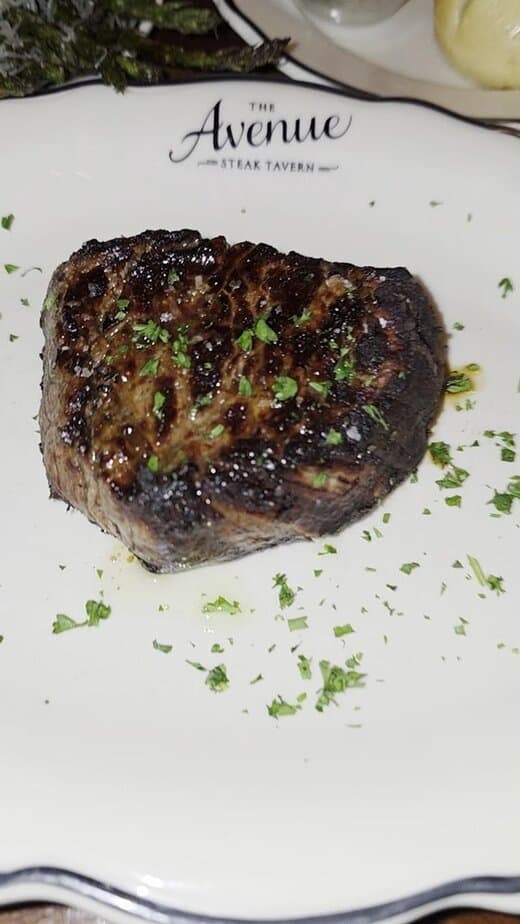 The Filet Mignon At This Restaurant In Ohio Is So Good, You’ll Drive Miles Just For A Bite Sides That Make The Plate