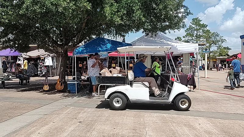 Families Welcome: Strollers, Budgets, and Breaks