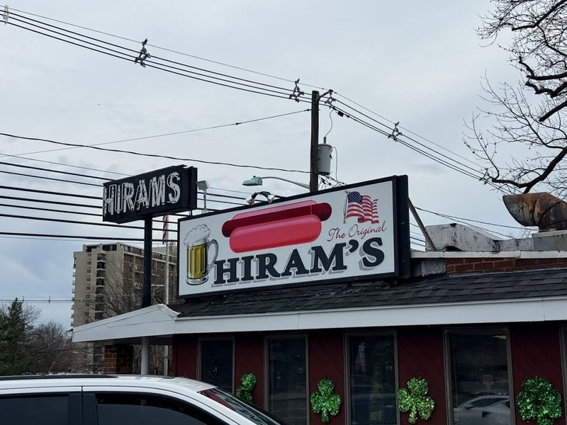 Why this little Fort Lee cabin still draws hungry regulars