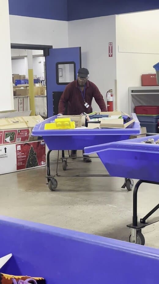 The Huge Thrift Store In Ohio That Turns $30 Into Bags Of Bargains Safety And Kindness In The Aisles