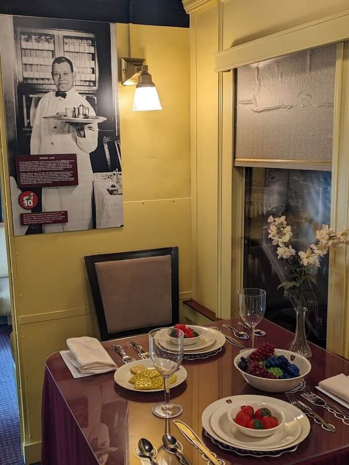 Dreamsville USA: The Servicemen's Canteen Story