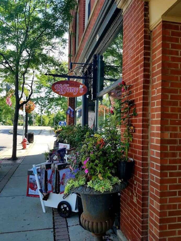 Brummer's Chocolates Treat Stop