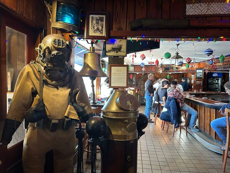 The Legendary Fried Clams at This New Jersey Waterfront Restaurant Are Worth Every Mile The Long Jersey Shore History That Gives Bahrs Landing Its Charm