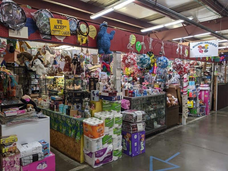 The Massive Indoor Flea Market In Ohio Where You Can Fill Your Car For $40 Plan Your Visit: Hours, Address, And Contact