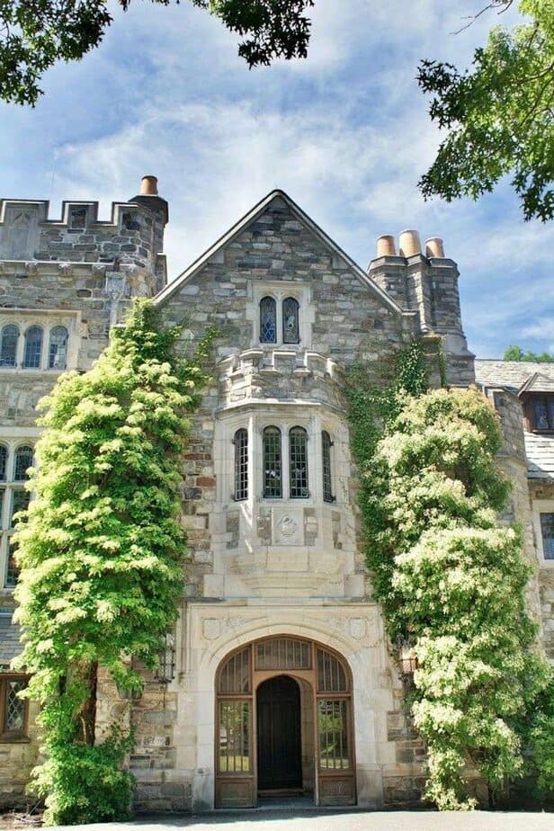 Why Skylands Manor feels like a fairytale hiding in North Jersey