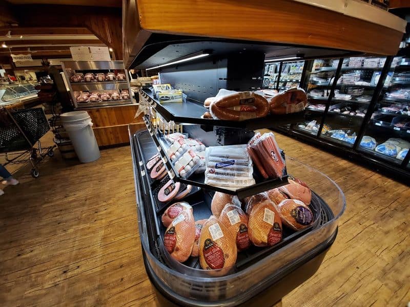 The Bakery Deli and Specialty Shelves That Keep People Coming Back