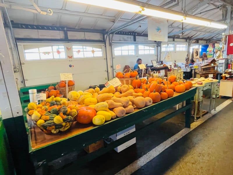 The old-school food traditions that keep shoppers coming back