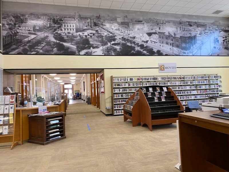 Bookstore, Sales, and Clever Finds