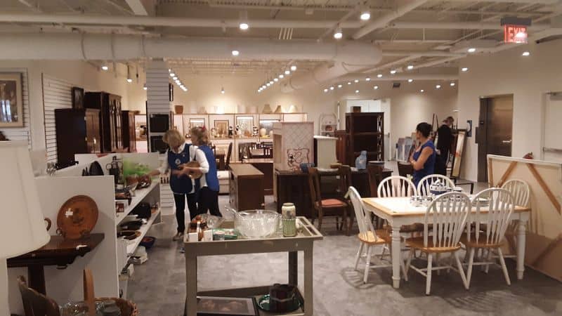 How To Shop The Blue Bird Circle