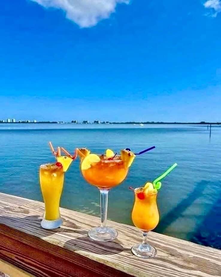 The Sunset Views at This Texas Seafood Spot Might Steal the Show Drinks, Specials, And Timing