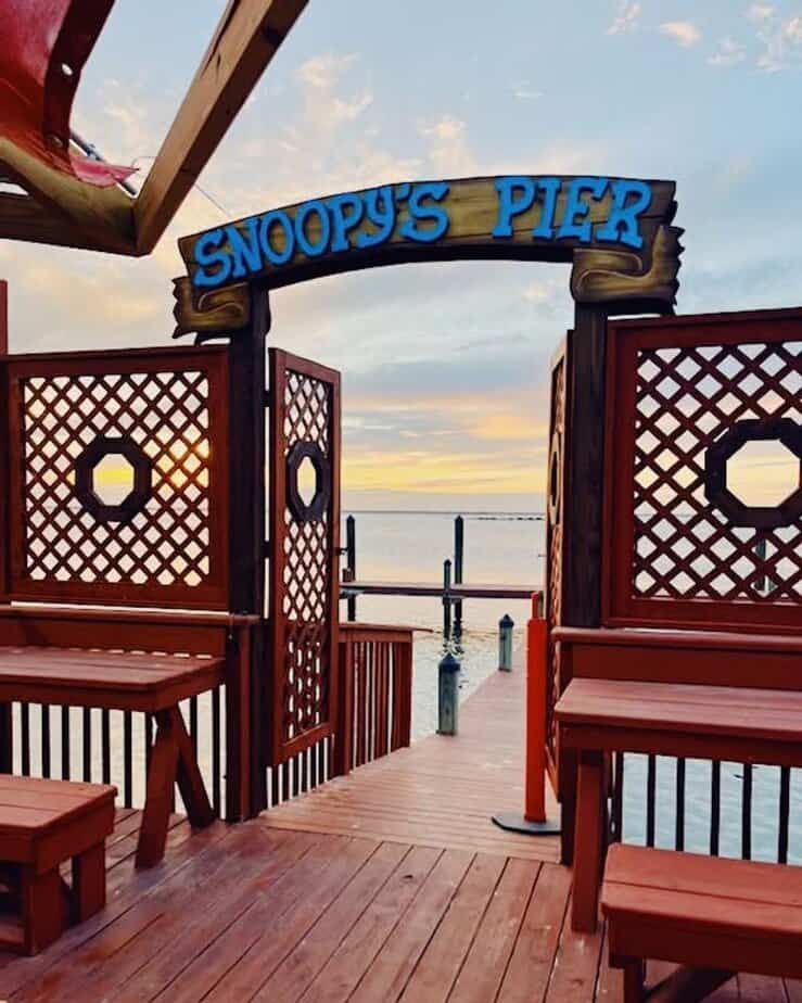 The Sunset Views at This Texas Seafood Spot Might Steal the Show Family Vibes And Live Karaoke Nearby
