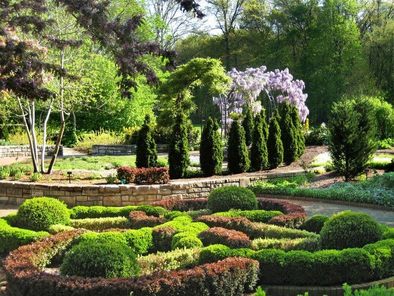These Beautiful Ohio Spring Destinations Feel Extra Special In 2026 Inniswood Metro Gardens, Westerville, Ohio