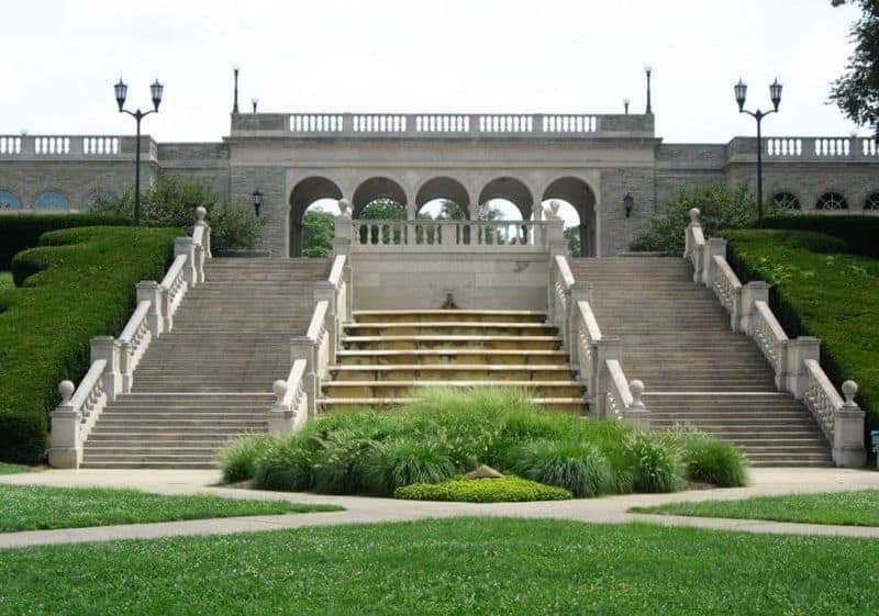 These Beautiful Ohio Spring Destinations Feel Extra Special In 2026 Ault Park, Cincinnati, Ohio