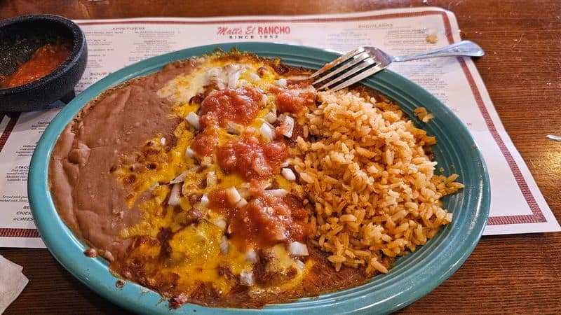 Beef Enchiladas With Texas Chili Gravy