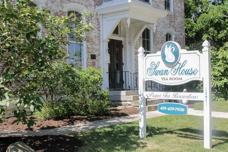 Swan House Tea Room, Findlay